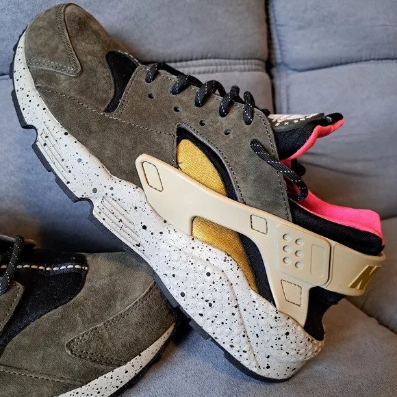 Nike Air huarache excellent condition!